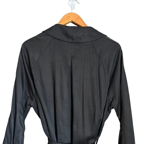 Hollister black drape belted coat. Size large‎ - Picture 10 of 11